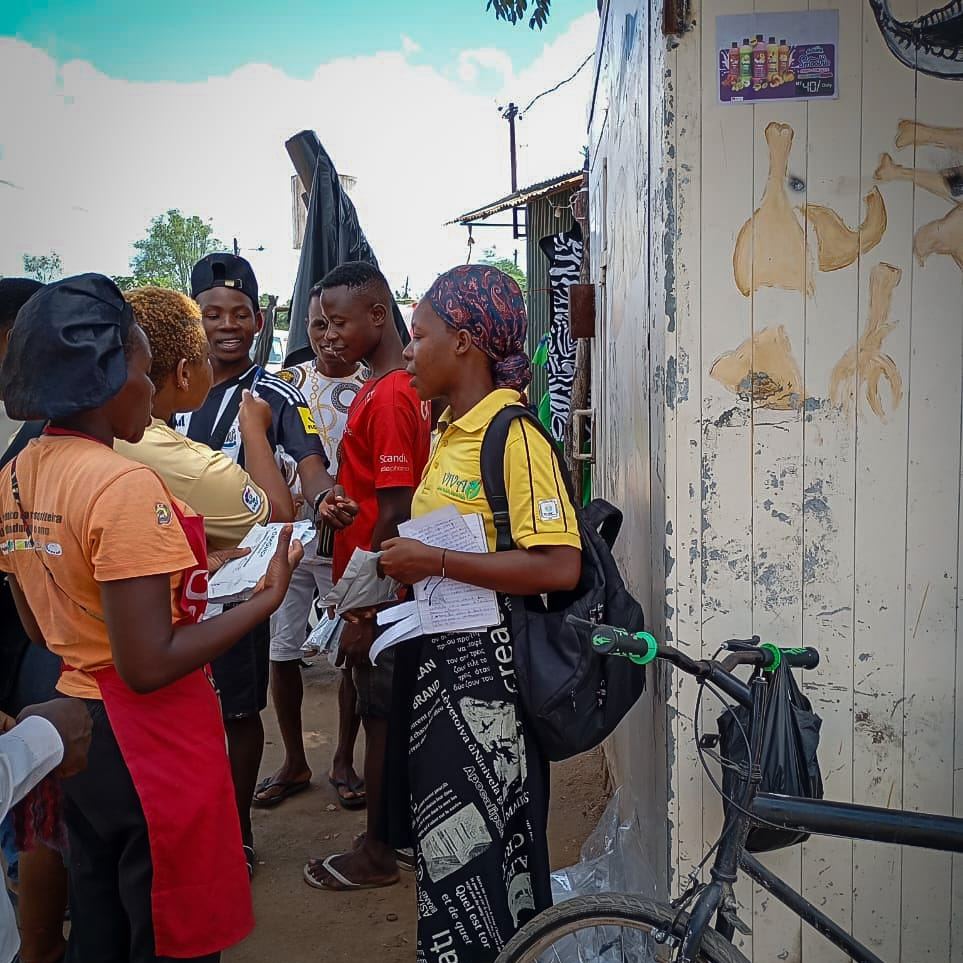 Distribuição de ATHIV e preservativos no distrito de Moatize, província de Tete